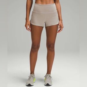 Lululemon Speed Up High-Rise Lined Short 2.5" in Riverstone, Sz 4